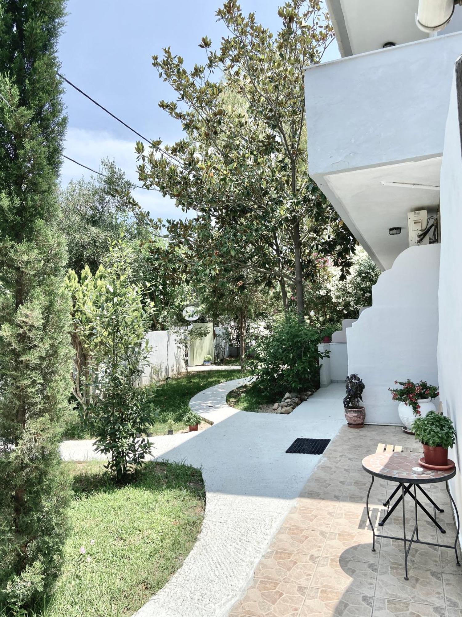 Апартаменты Anthonas House Никити Экстерьер фото